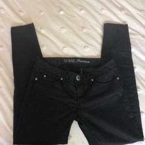 Guess black skinny pants.